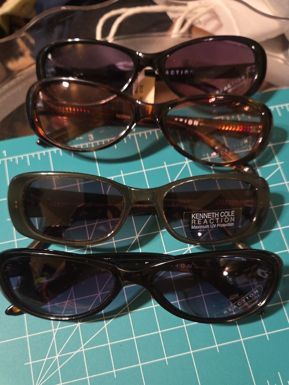 Kenneth Cole Reaction Women's Black and Tortoiseshell Sunglasses Pack